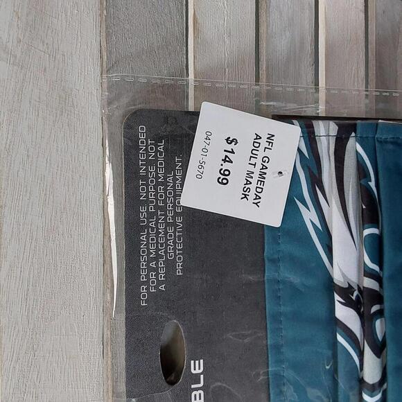 NFL  Philadelphia Eagles Adjustable Face Mask | FOCO | Adult - Picture 5 of 7